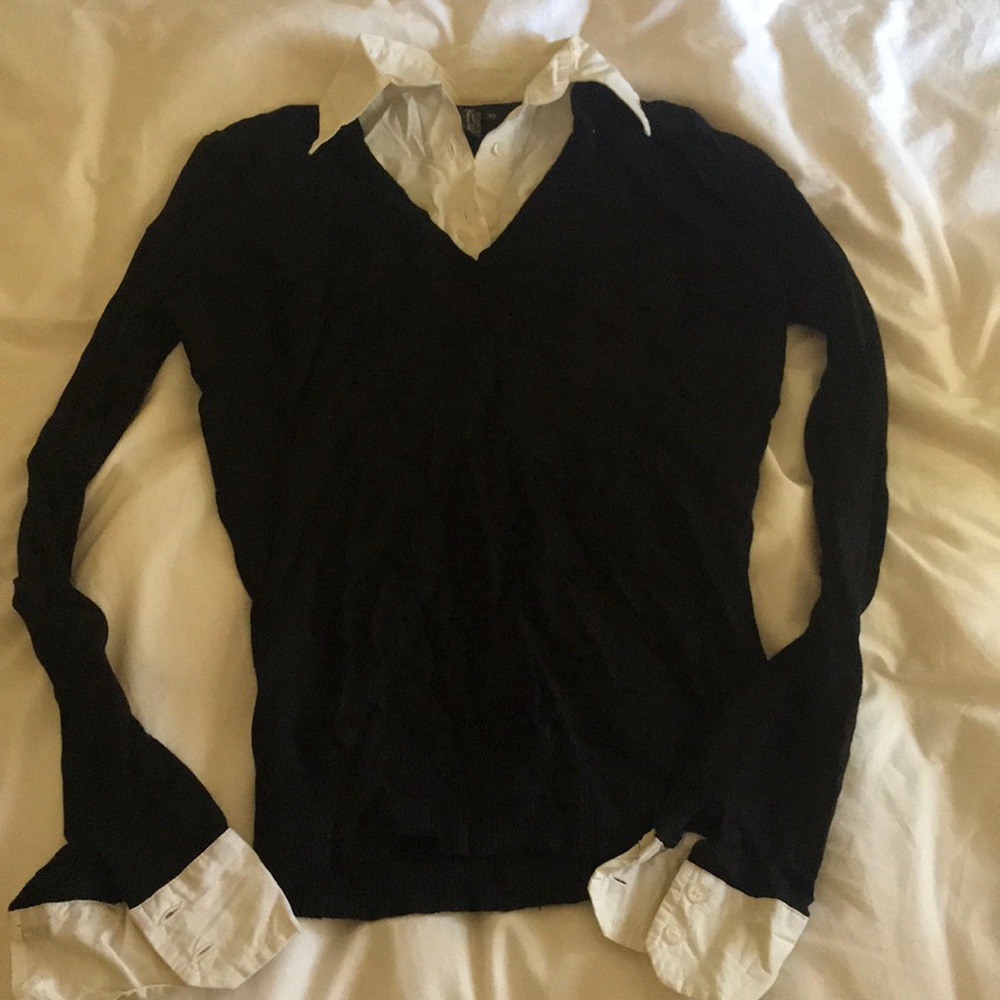 True Meaning. Light sweater top & built in collar